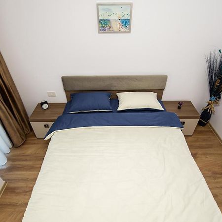 Claseb Apartment Timişoara Buitenkant foto