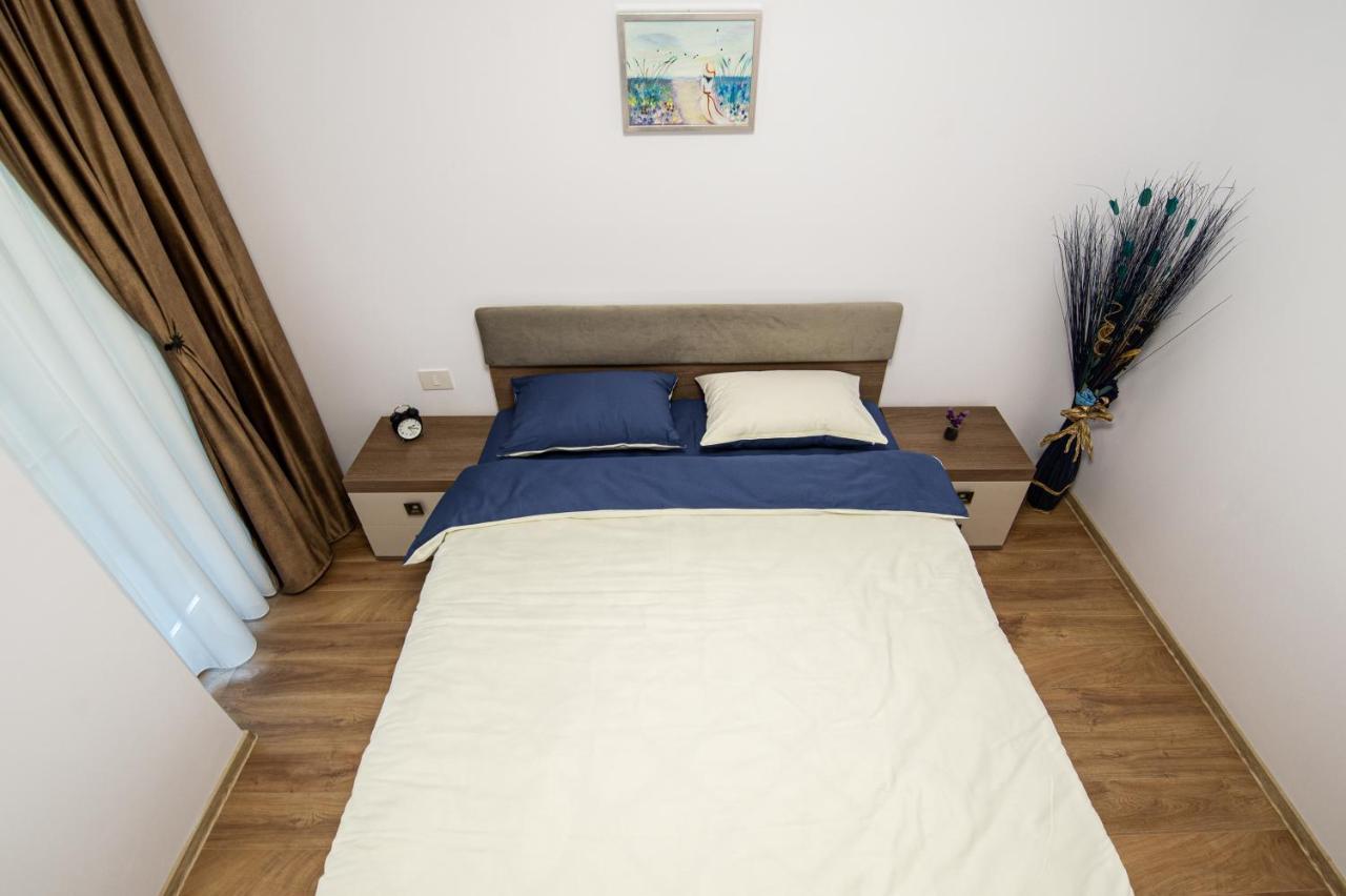 Claseb Apartment Timişoara Buitenkant foto