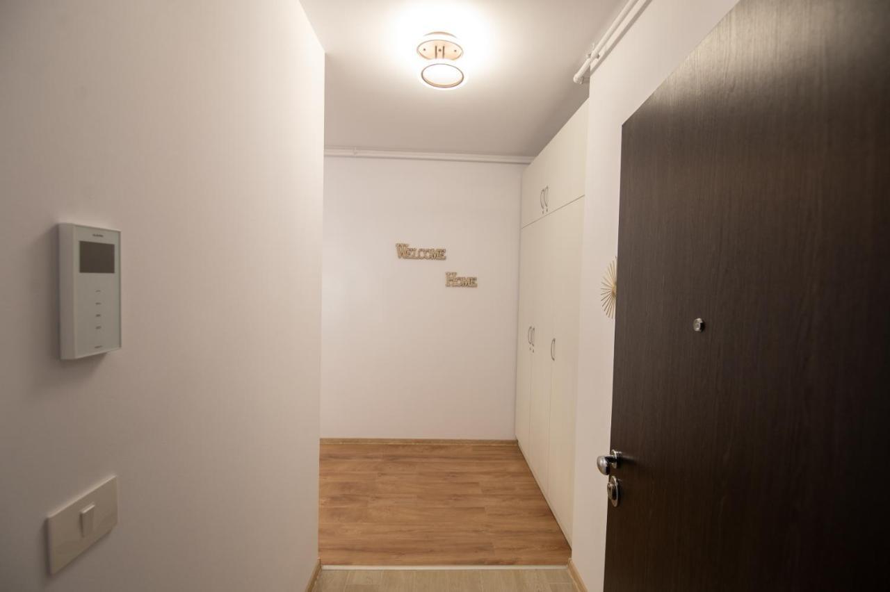 Claseb Apartment Timişoara Buitenkant foto
