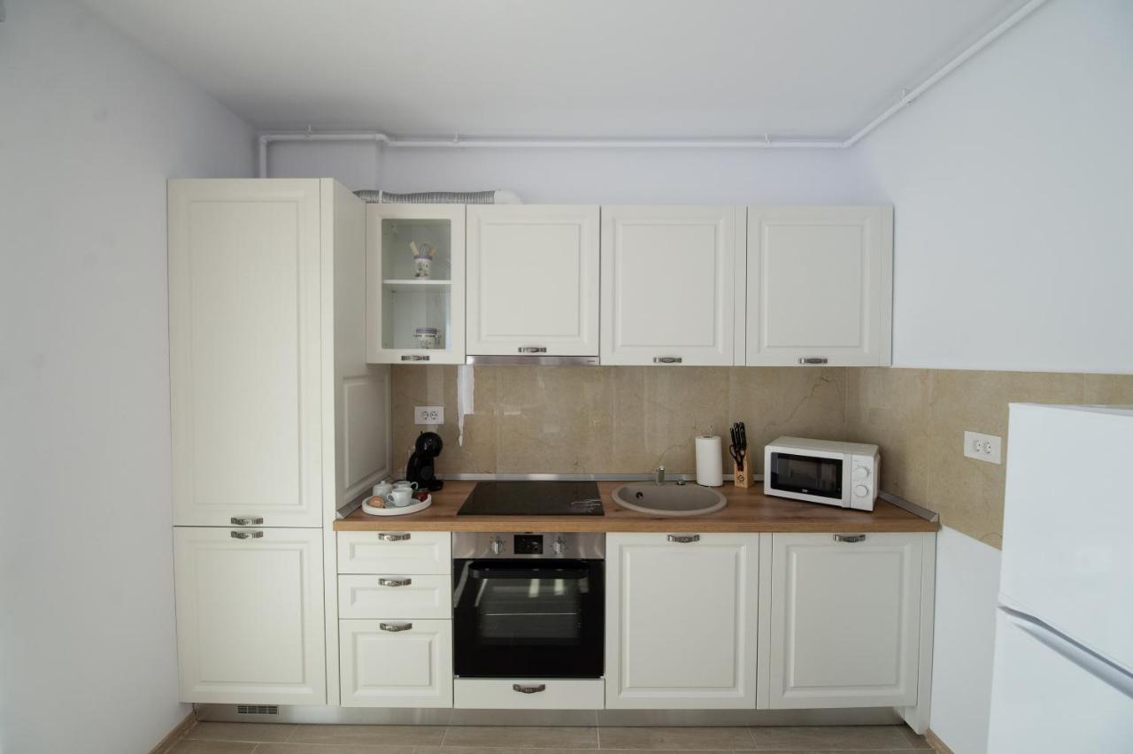 Claseb Apartment Timişoara Buitenkant foto